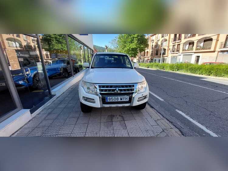 Mitsubishi Montero 190cv foto 3